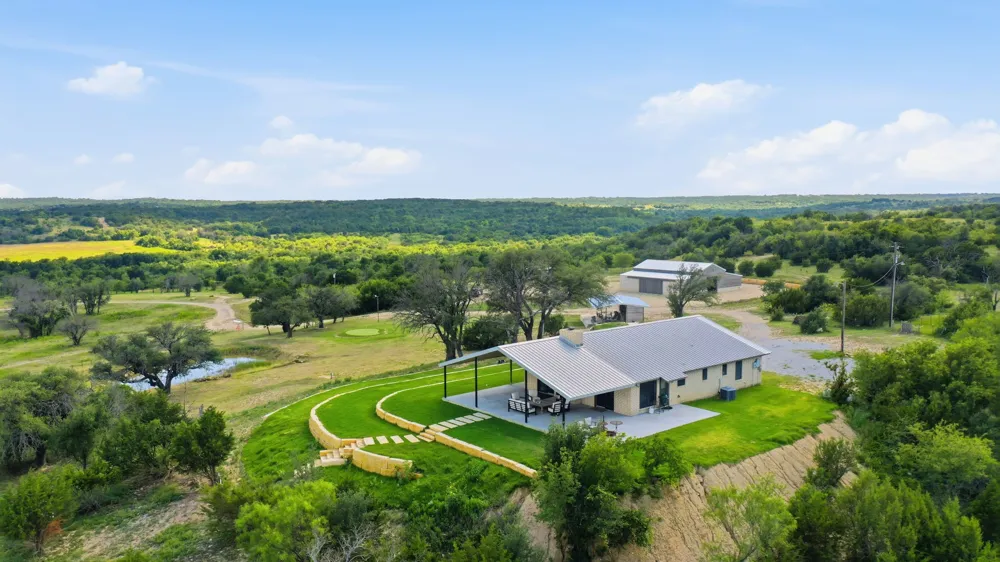 3035 CR 162 Stephenville, TX 76401