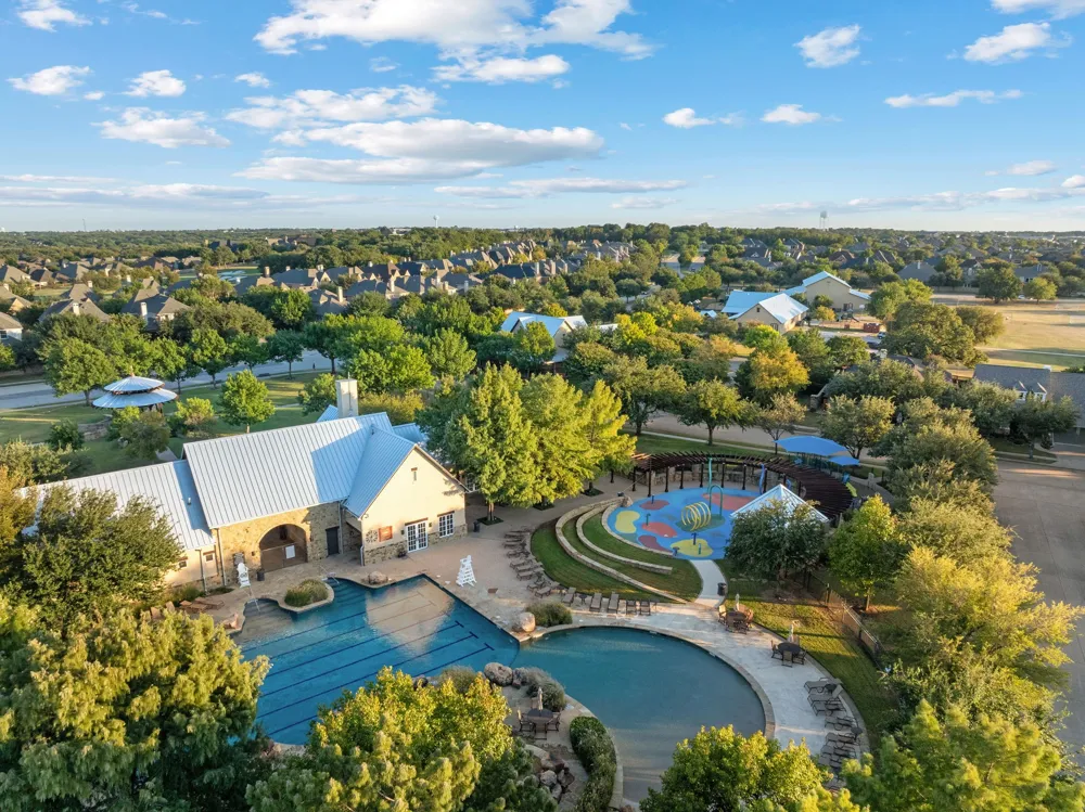 1200 Grant Avenue Lantana, TX 76226