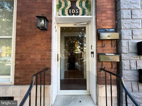 105 E WEST STREET #B