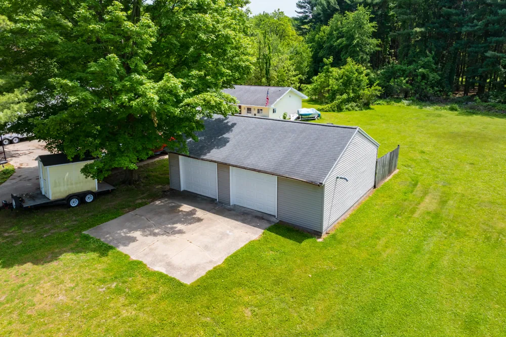 10574 Tomkinson Scotts, MI 49088