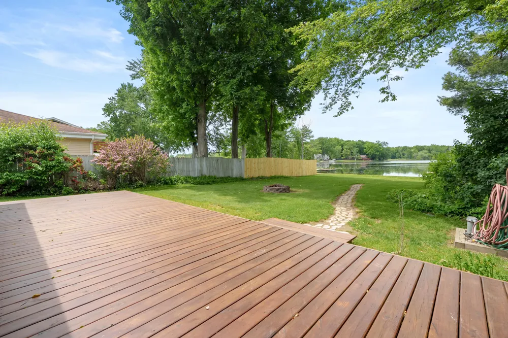 10574 Tomkinson Scotts, MI 49088