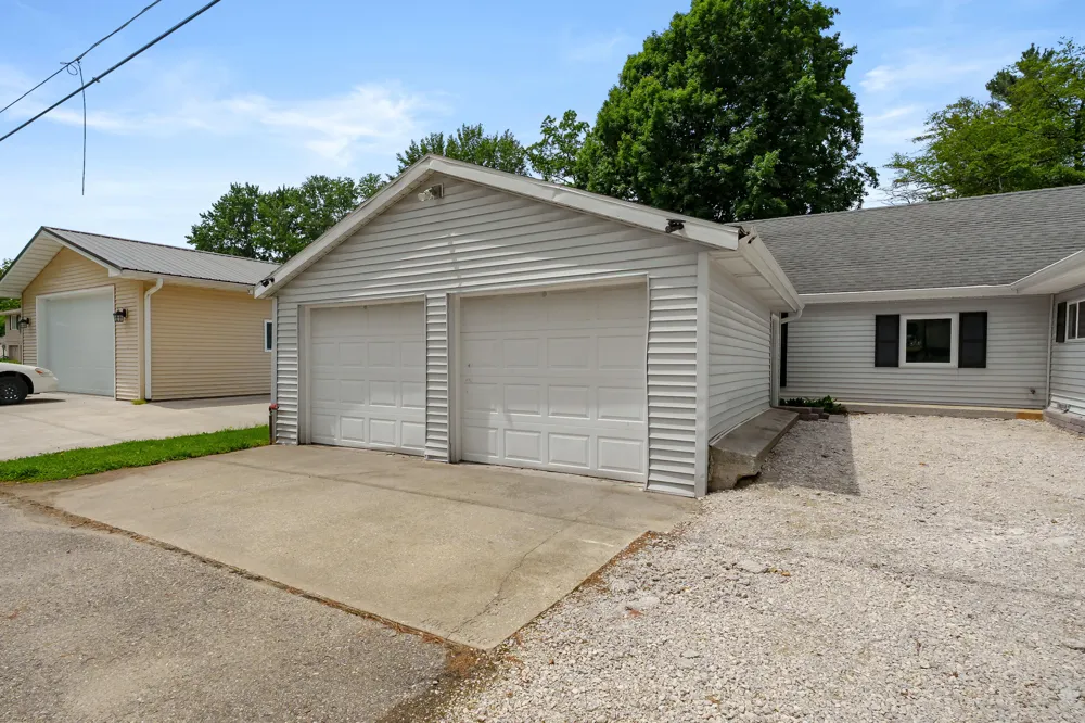 10574 Tomkinson Scotts, MI 49088