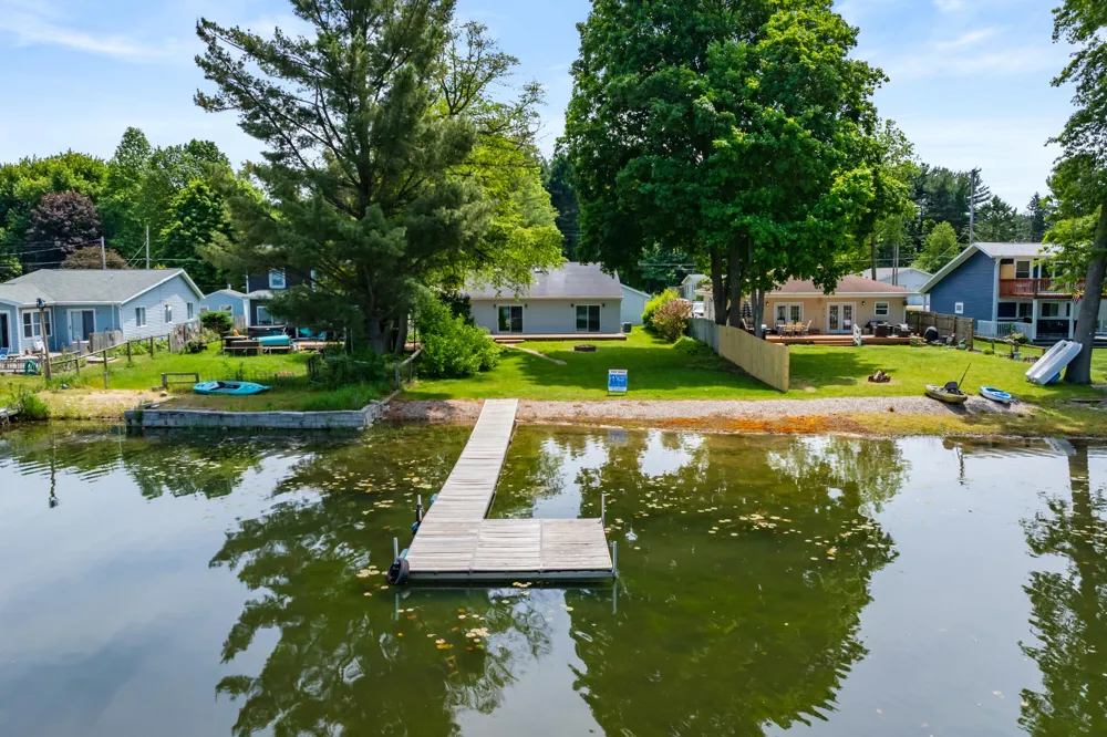 10574 Tomkinson Scotts, MI 49088