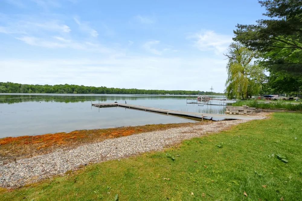 10574 Tomkinson Scotts, MI 49088
