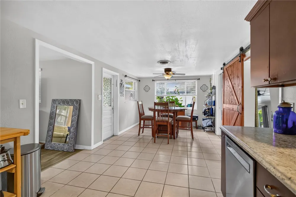 535 CARUSO PLACE Sarasota, FL 34237