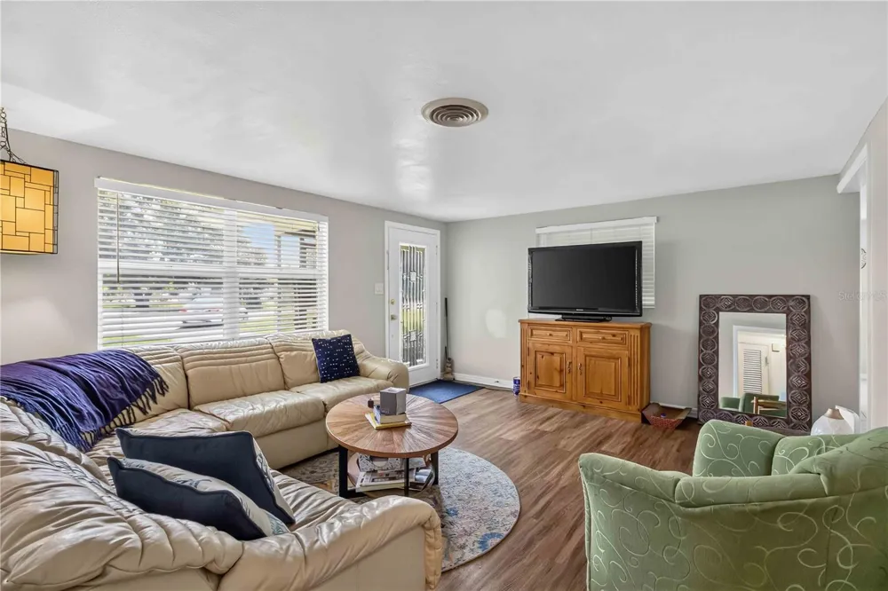 535 CARUSO PLACE Sarasota, FL 34237
