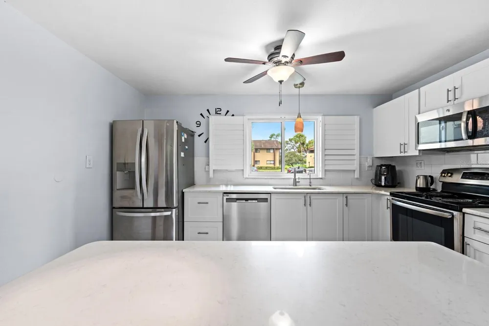 875 S VILLAGE DRIVE #101 St Petersburg, FL 33716