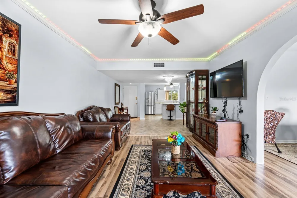 875 S VILLAGE DRIVE #101 St Petersburg, FL 33716