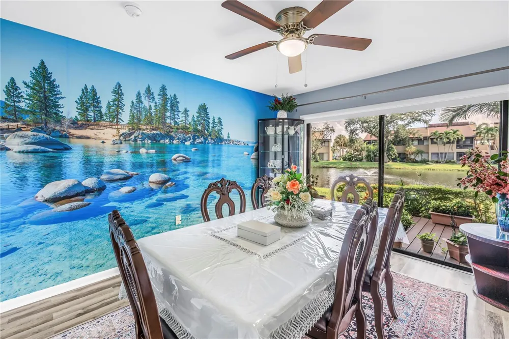875 S VILLAGE DRIVE #101 St Petersburg, FL 33716