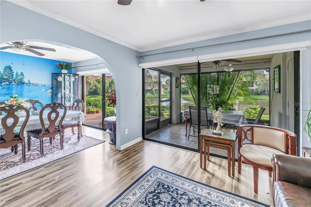 875 S VILLAGE DRIVE #101 St Petersburg, FL 33716