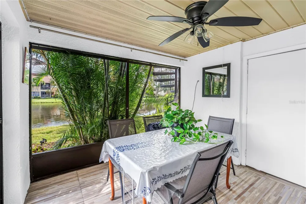 875 S VILLAGE DRIVE #101 St Petersburg, FL 33716