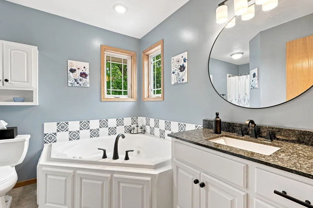 2412 Maple Court Buffalo, MN 55313