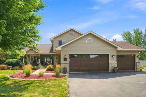 2412 Maple Court