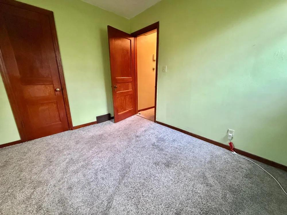 618 Dewey Avenue Thief River Falls, MN 56701