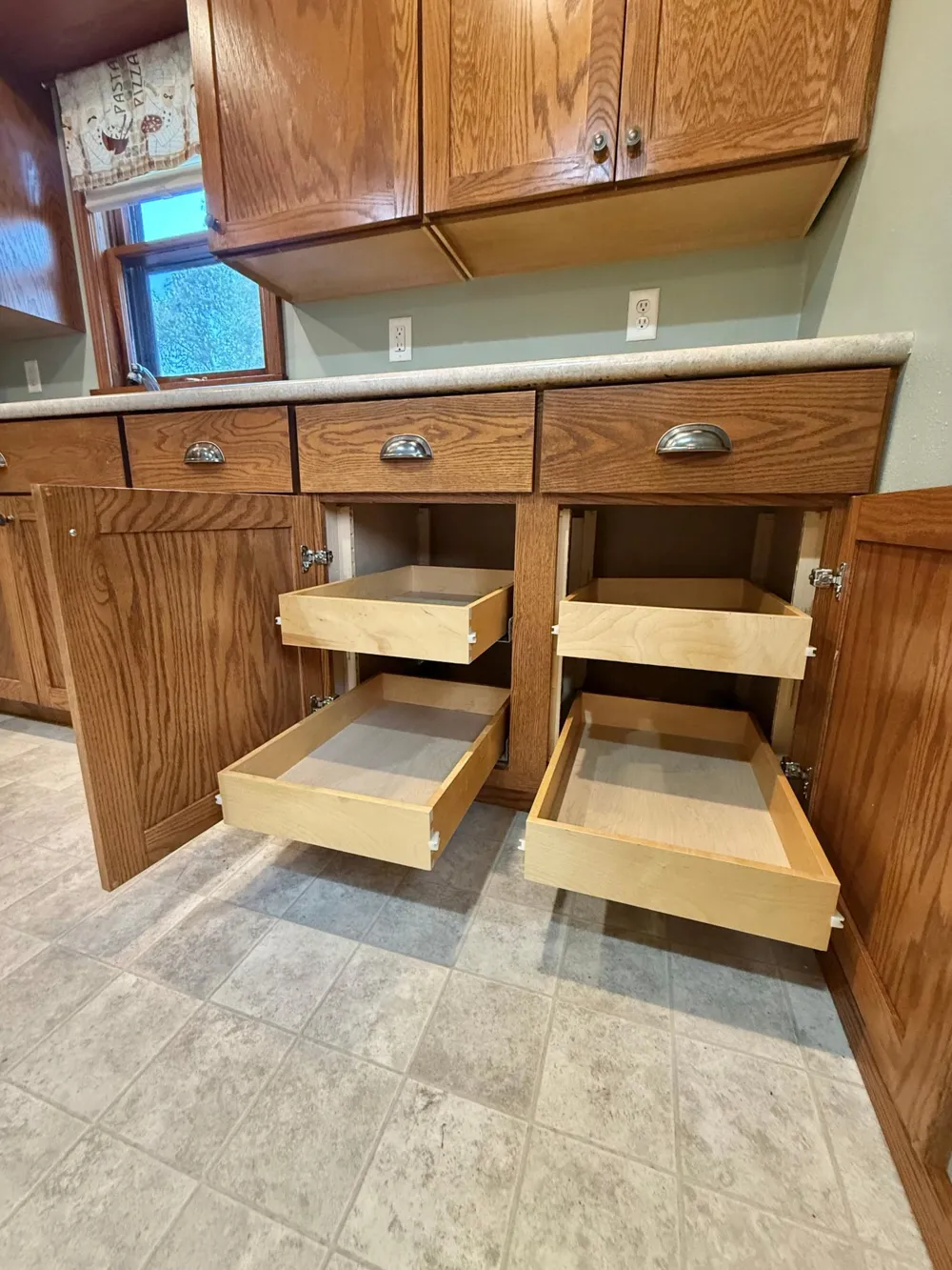 618 Dewey Avenue Thief River Falls, MN 56701