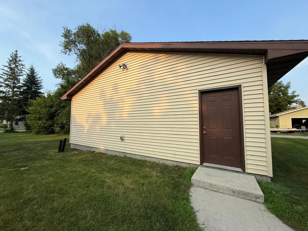 618 Dewey Avenue Thief River Falls, MN 56701