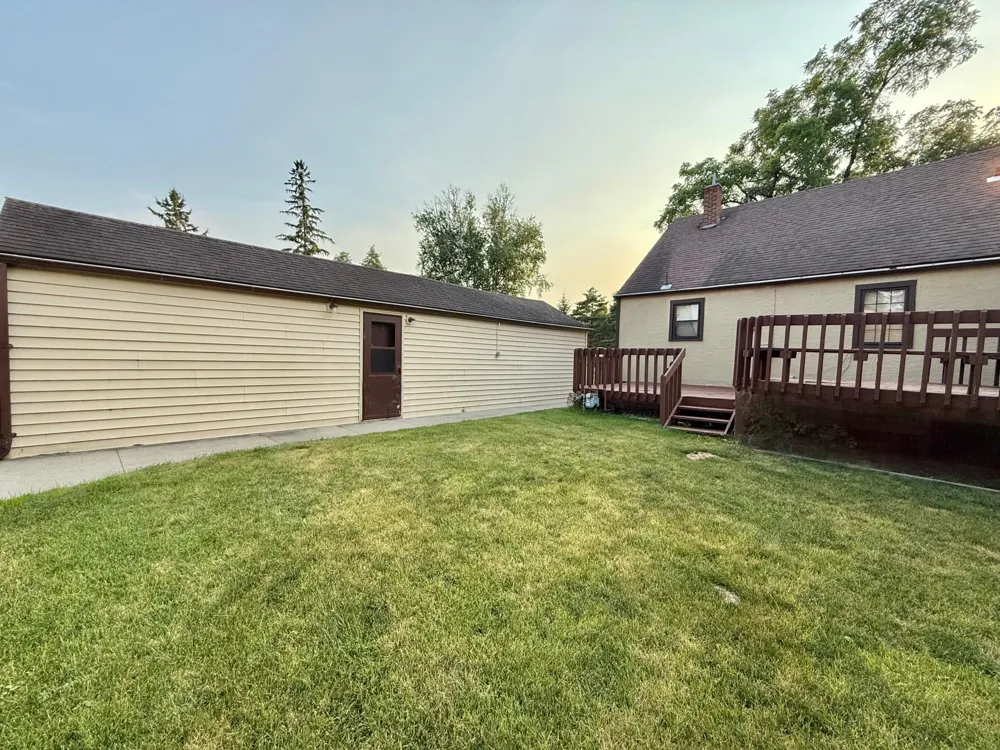 618 Dewey Avenue Thief River Falls, MN 56701