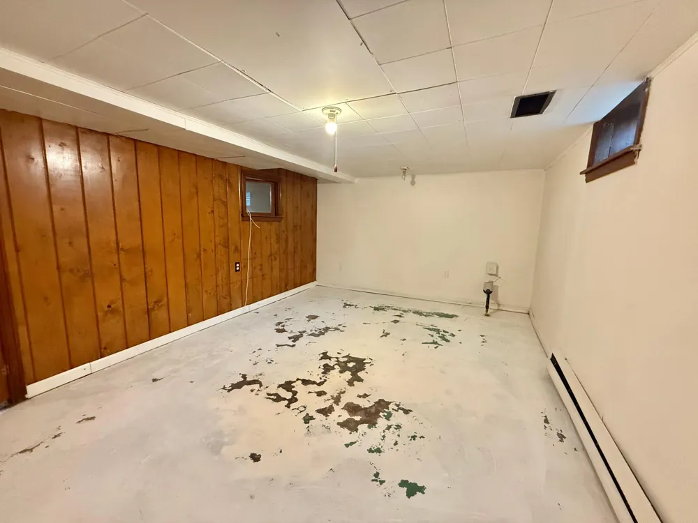 618 Dewey Avenue Thief River Falls, MN 56701