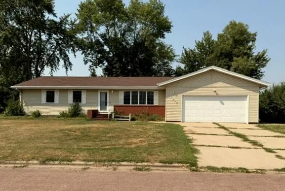 1992 Great Bend Boulevard Windom, MN 56101