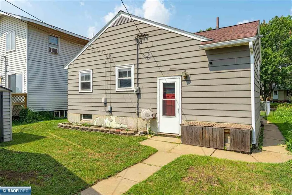 1530 11th Street S Virginia, MN 55792