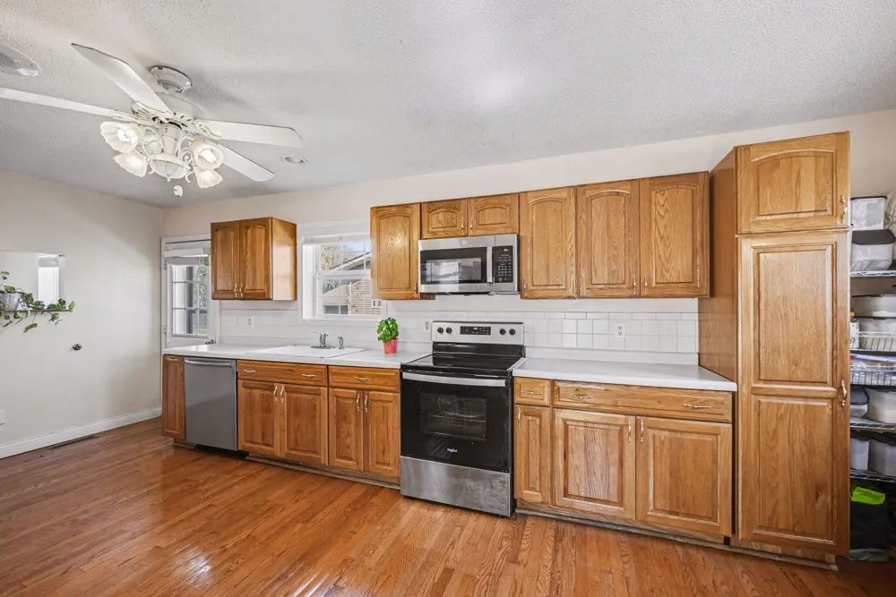417 Countryside Drive SE Montgomery, MN 56069