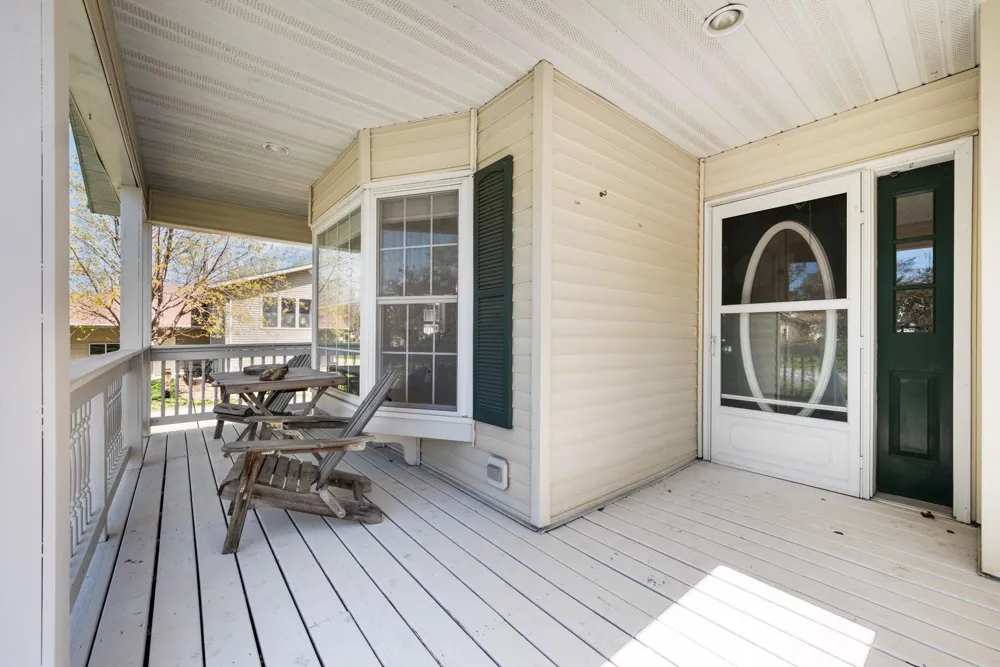 417 Countryside Drive SE Montgomery, MN 56069