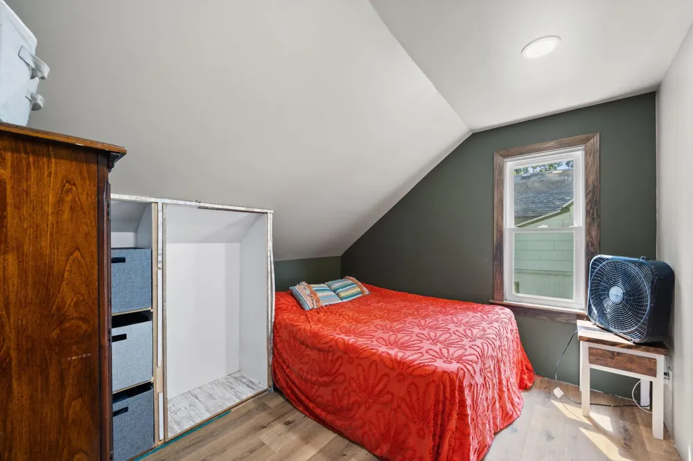 1318 Highway 23 Sandstone, MN 55072