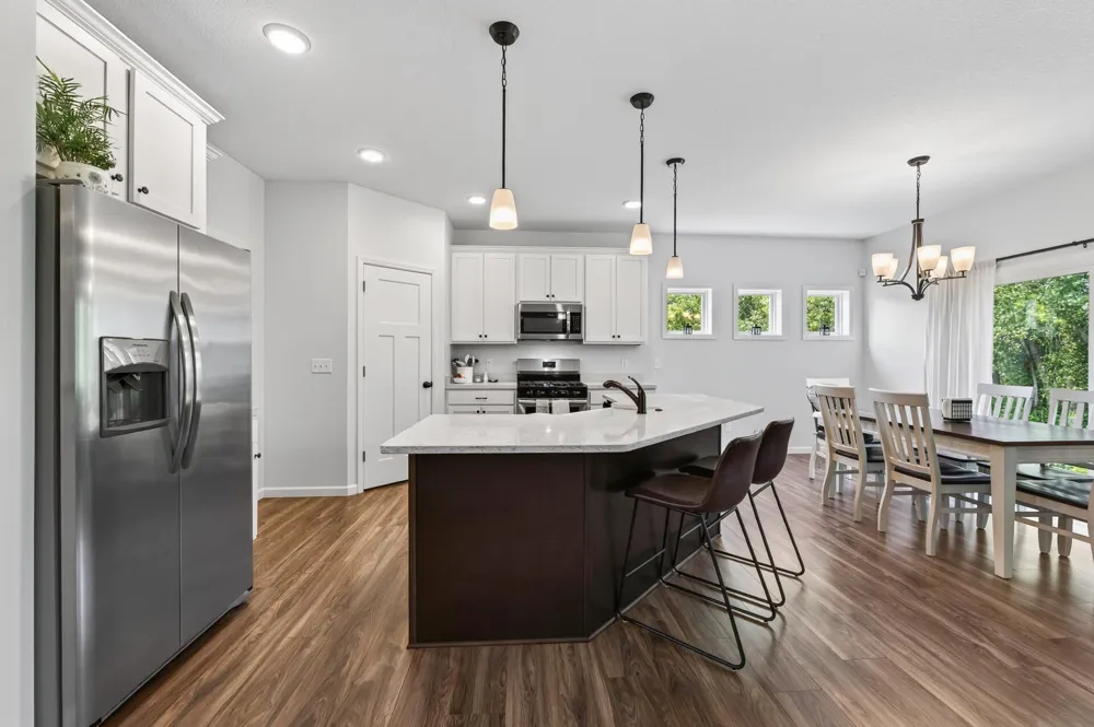 313 Lachermeier Lane Waverly, MN 55390