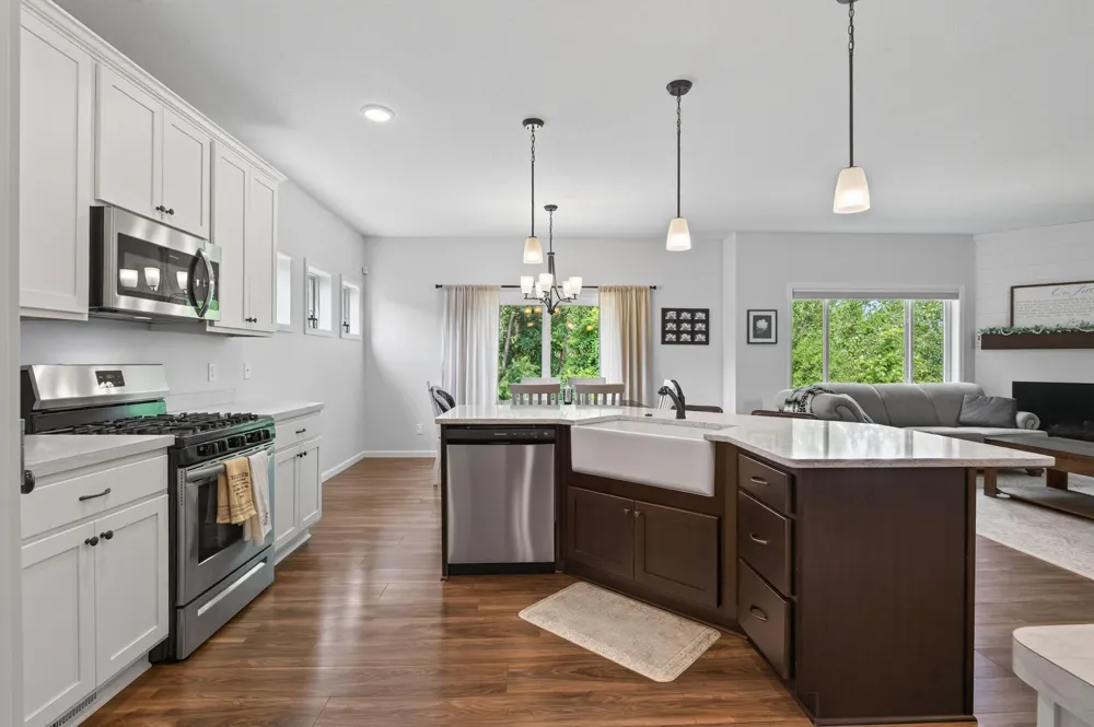 313 Lachermeier Lane Waverly, MN 55390