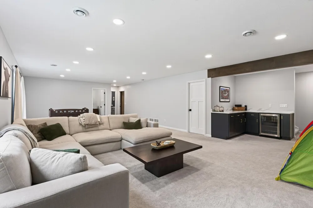 313 Lachermeier Lane Waverly, MN 55390