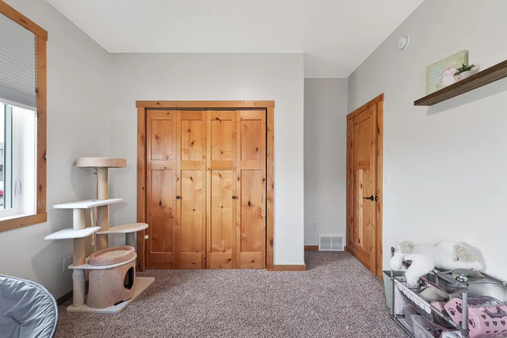 503 Sheyenne Drive Abercrombie, ND 58001