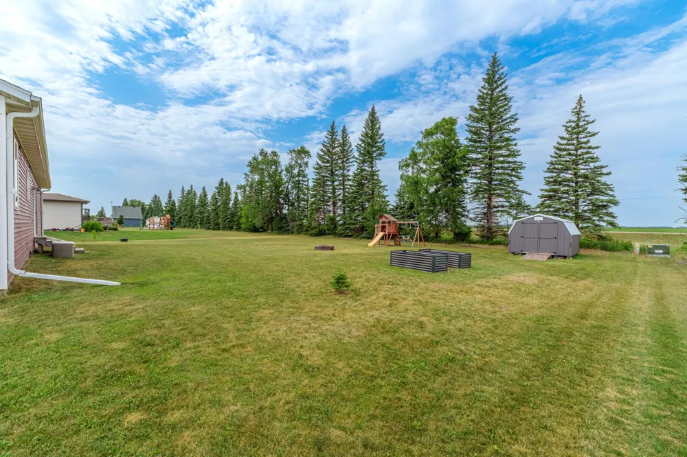 503 Sheyenne Drive Abercrombie, ND 58001