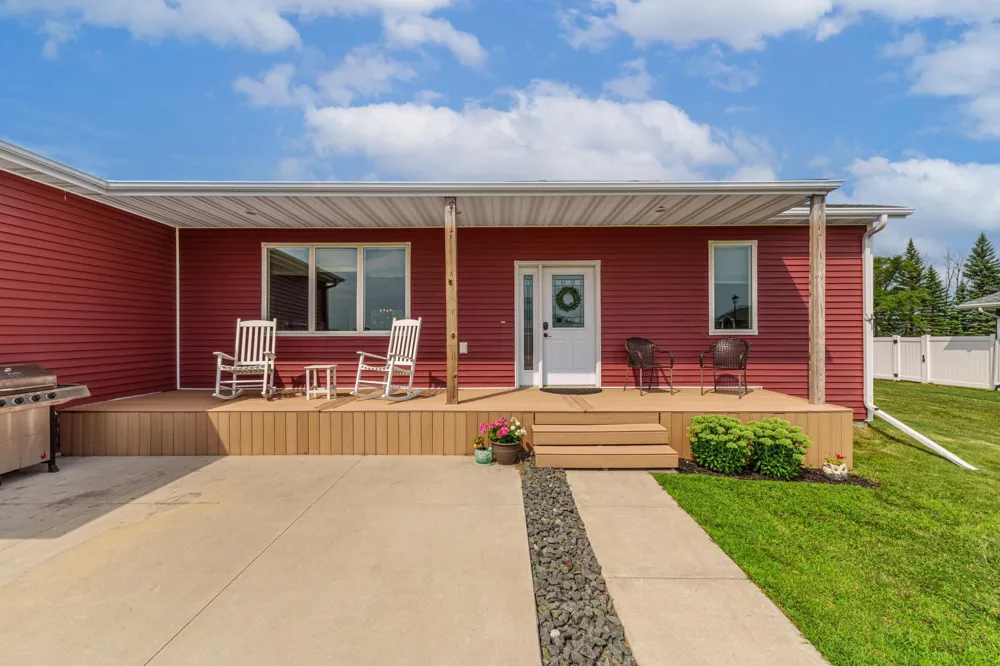 503 Sheyenne Drive Abercrombie, ND 58001