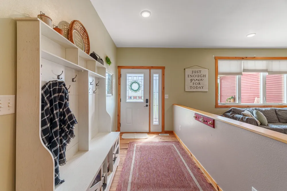 503 Sheyenne Drive Abercrombie, ND 58001