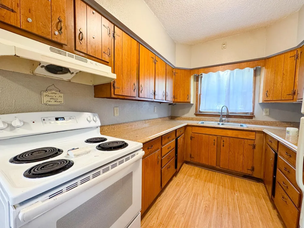 127 E Summit Avenue Fergus Falls, MN 56537