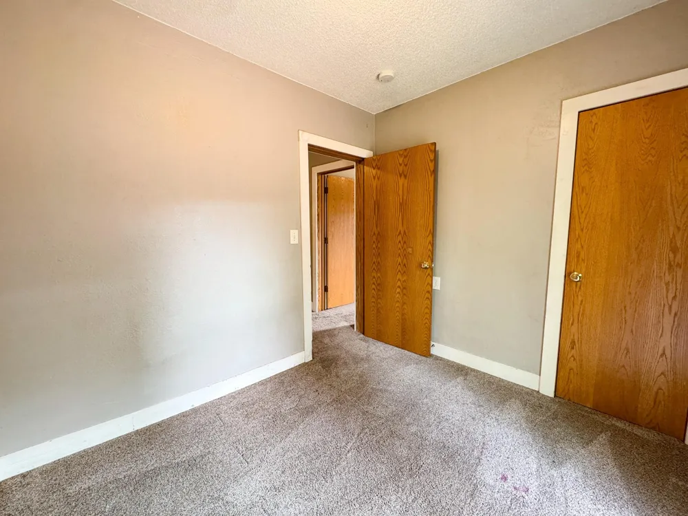 127 E Summit Avenue Fergus Falls, MN 56537