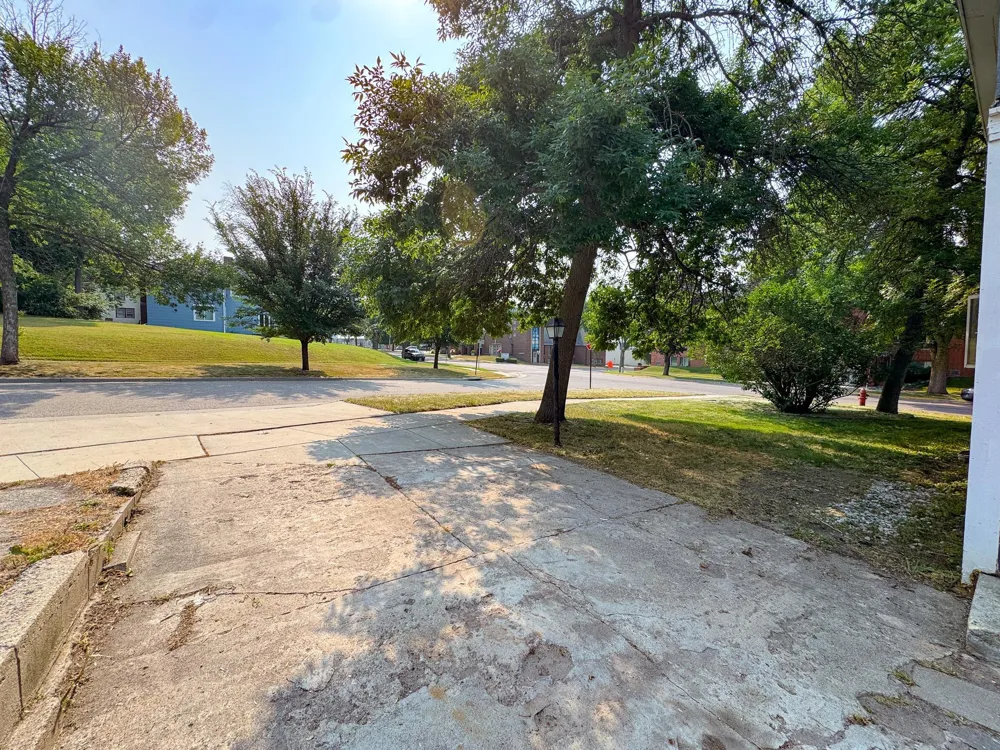 127 E Summit Avenue Fergus Falls, MN 56537