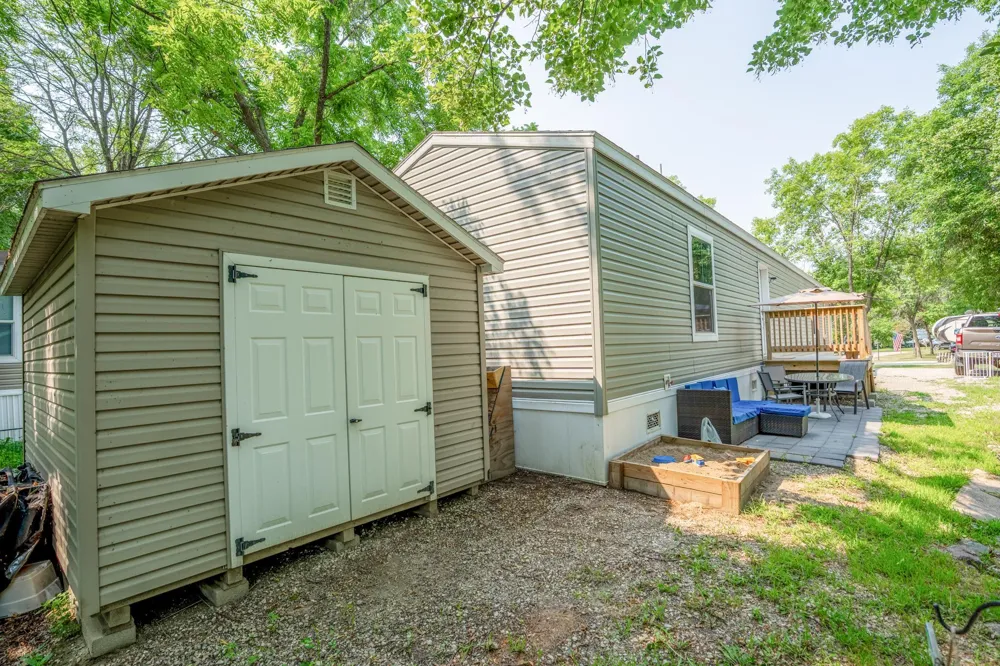 8170 North Shore Drive Spicer, MN 56288