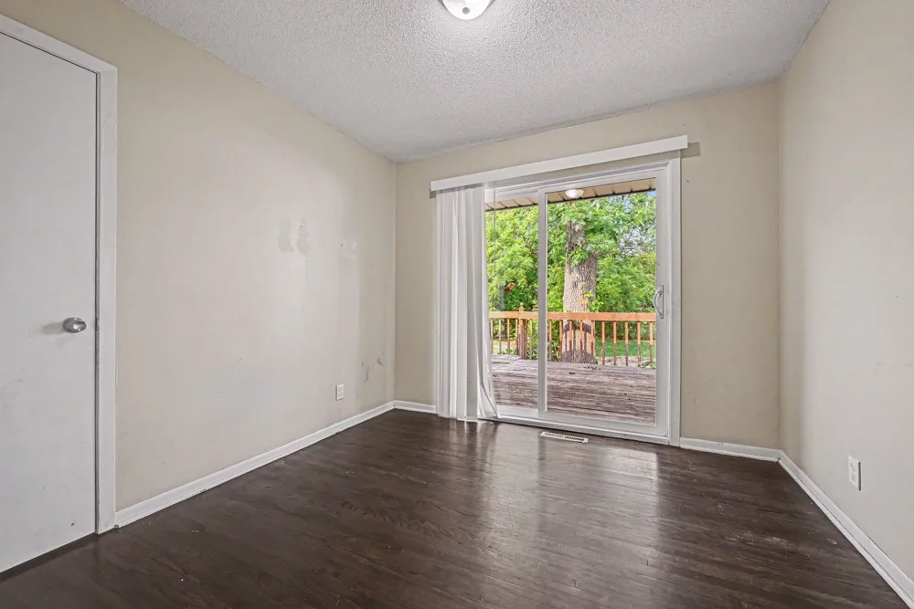 5931 Zenith Avenue Brooklyn Center, MN 55429