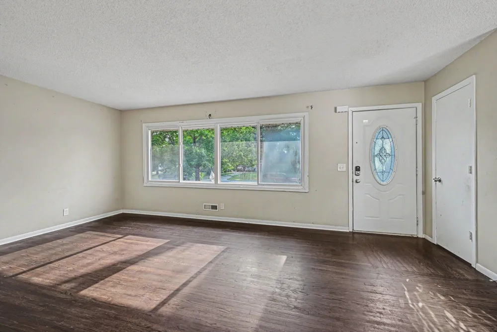 5931 Zenith Avenue Brooklyn Center, MN 55429