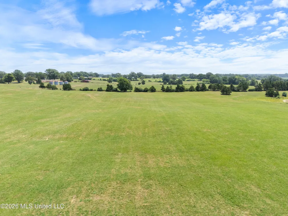 2300 Brownsferry Road Senatobia, MS 38668