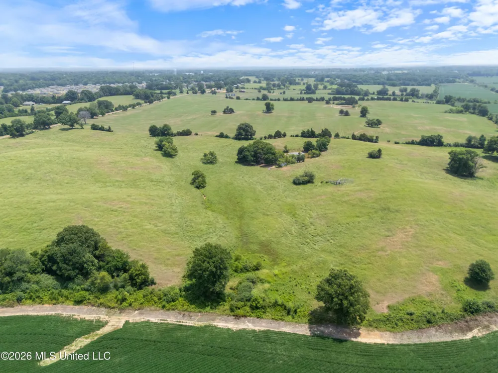 2300 Brownsferry Road Senatobia, MS 38668