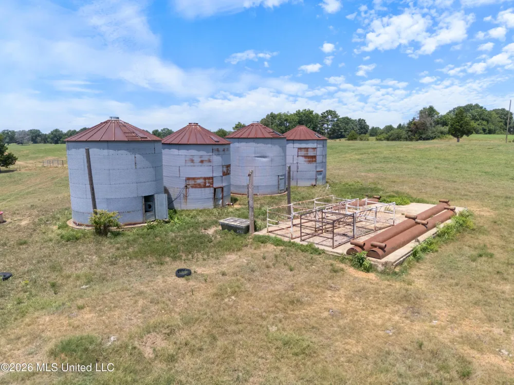 2300 Brownsferry Road Senatobia, MS 38668