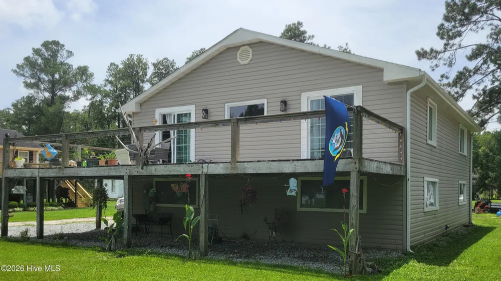 174 S River Drive Beaufort, NC 28516