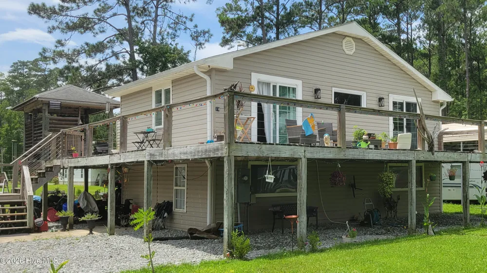 174 S River Drive Beaufort, NC 28516
