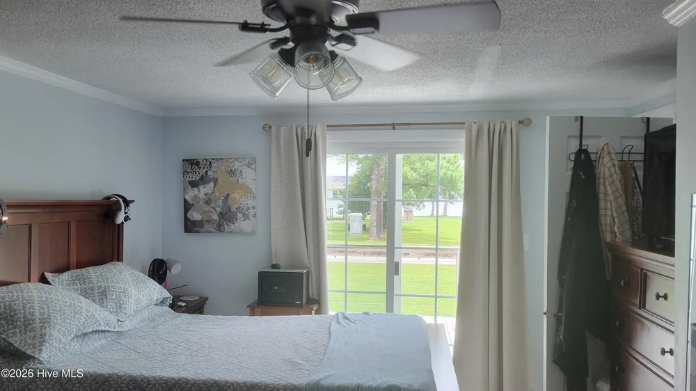 174 S River Drive Beaufort, NC 28516