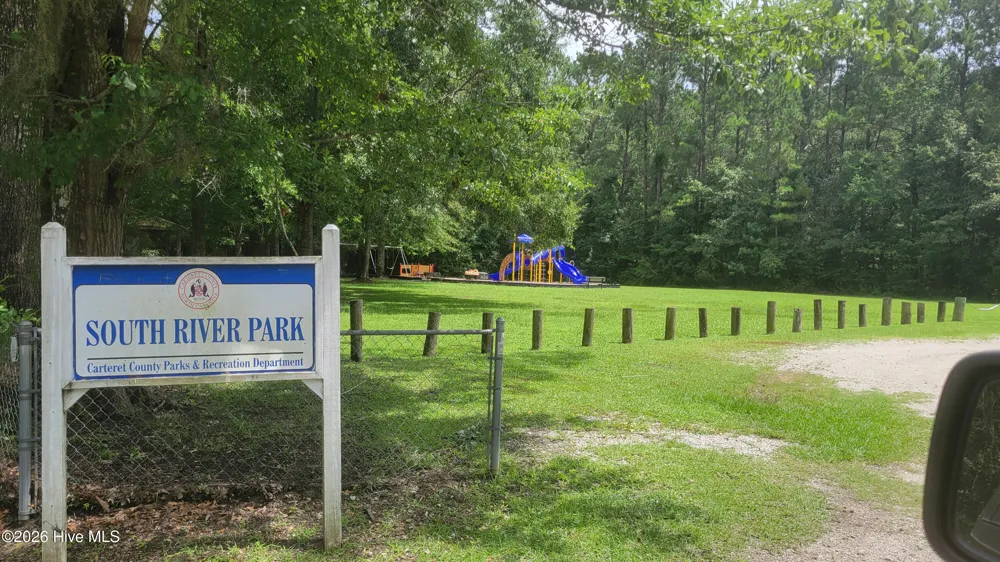 174 S River Drive Beaufort, NC 28516