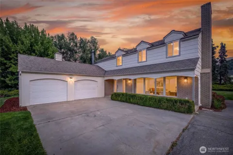 2328 Easy Street