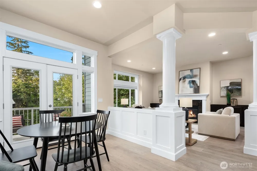 16125 SE 44th Way Bellevue, WA 98006