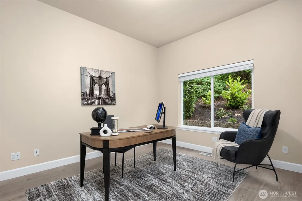 16125 SE 44th Way Bellevue, WA 98006